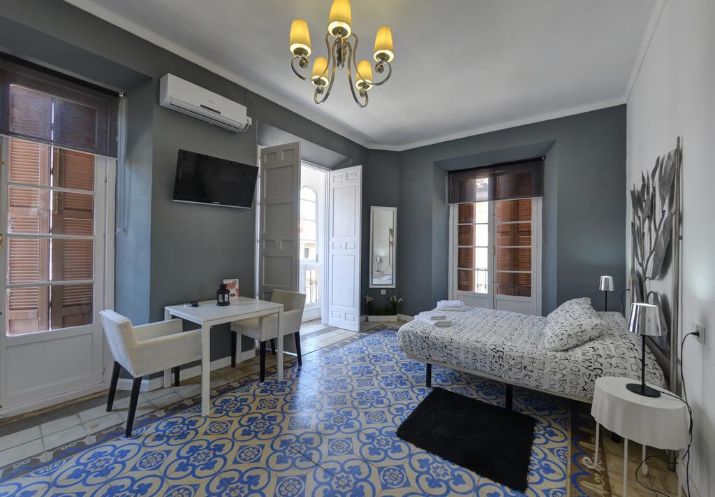 Apartamentos Gold Málaga Zimmer foto
