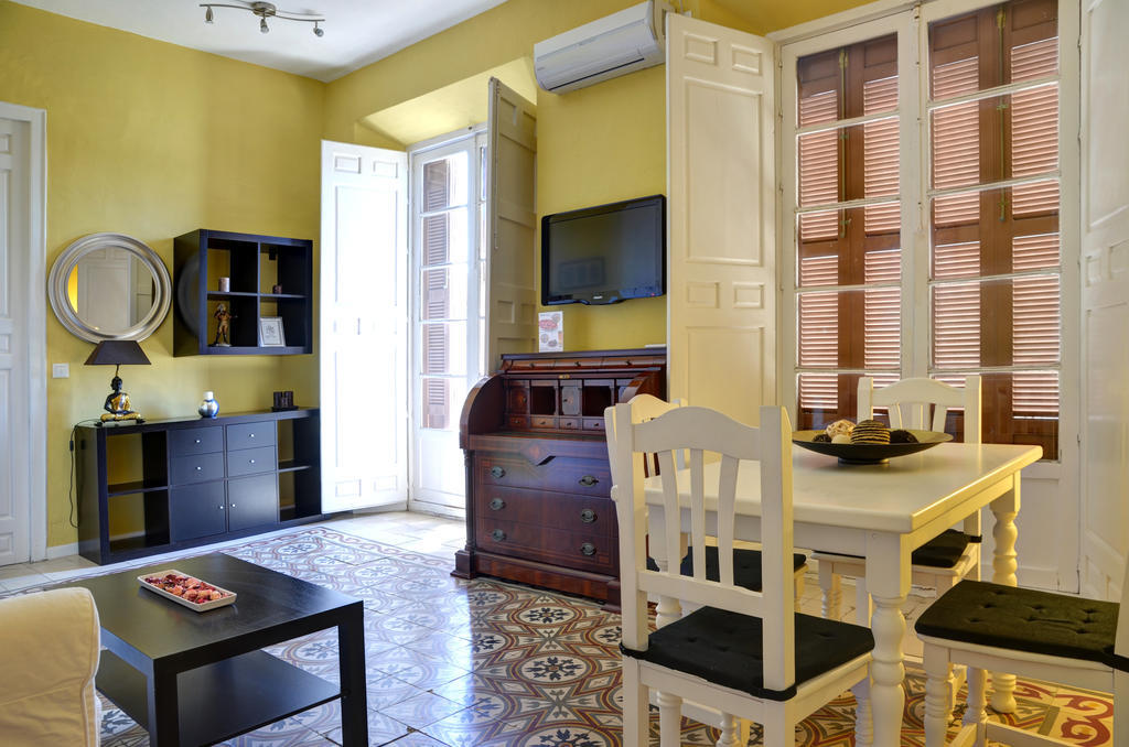 Apartamentos Gold Málaga Zimmer foto