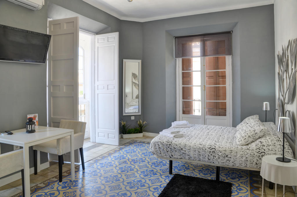 Apartamentos Gold Málaga Zimmer foto